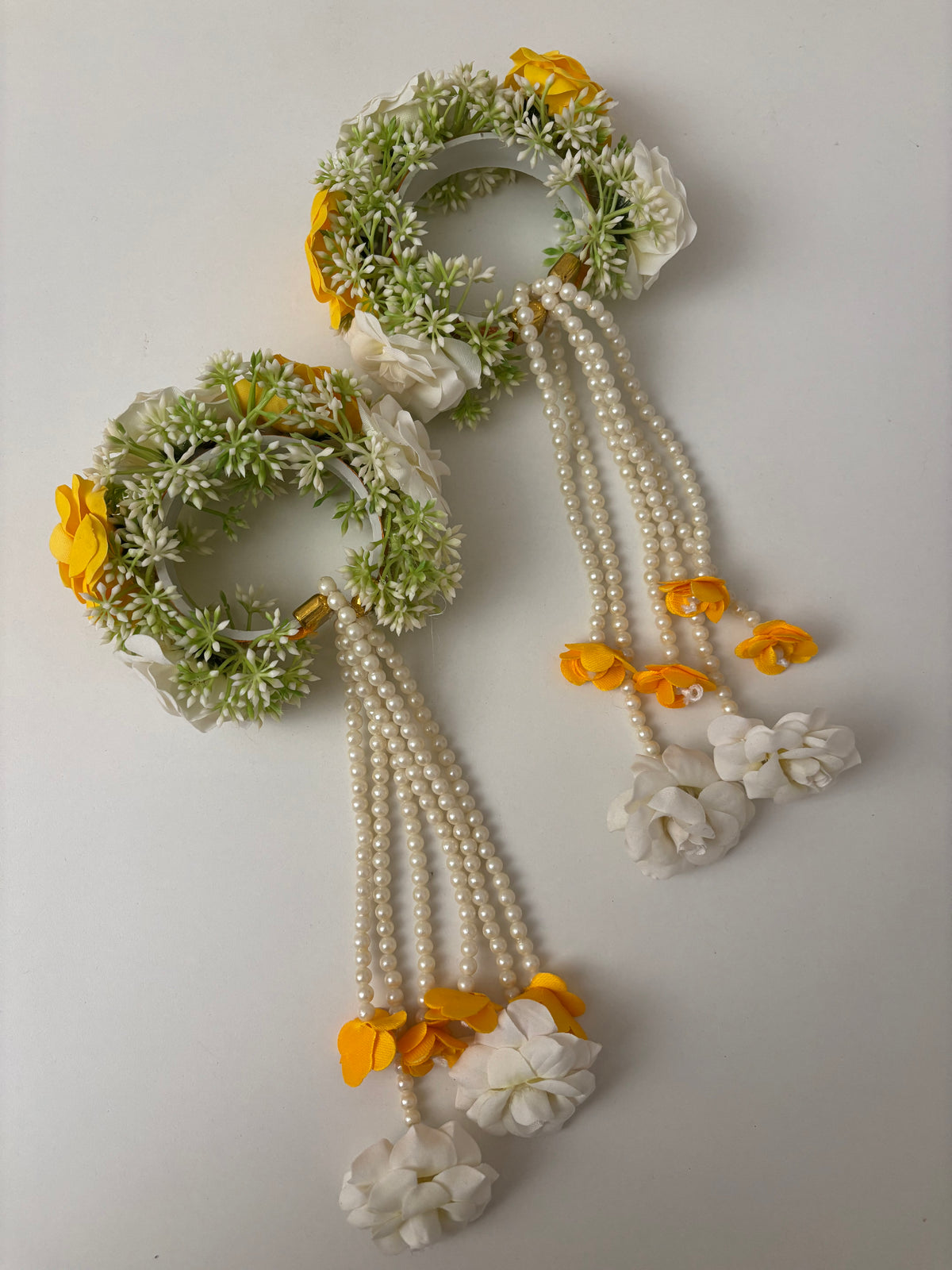 Floral Kaleera (White/Yellow) Adjustable Size