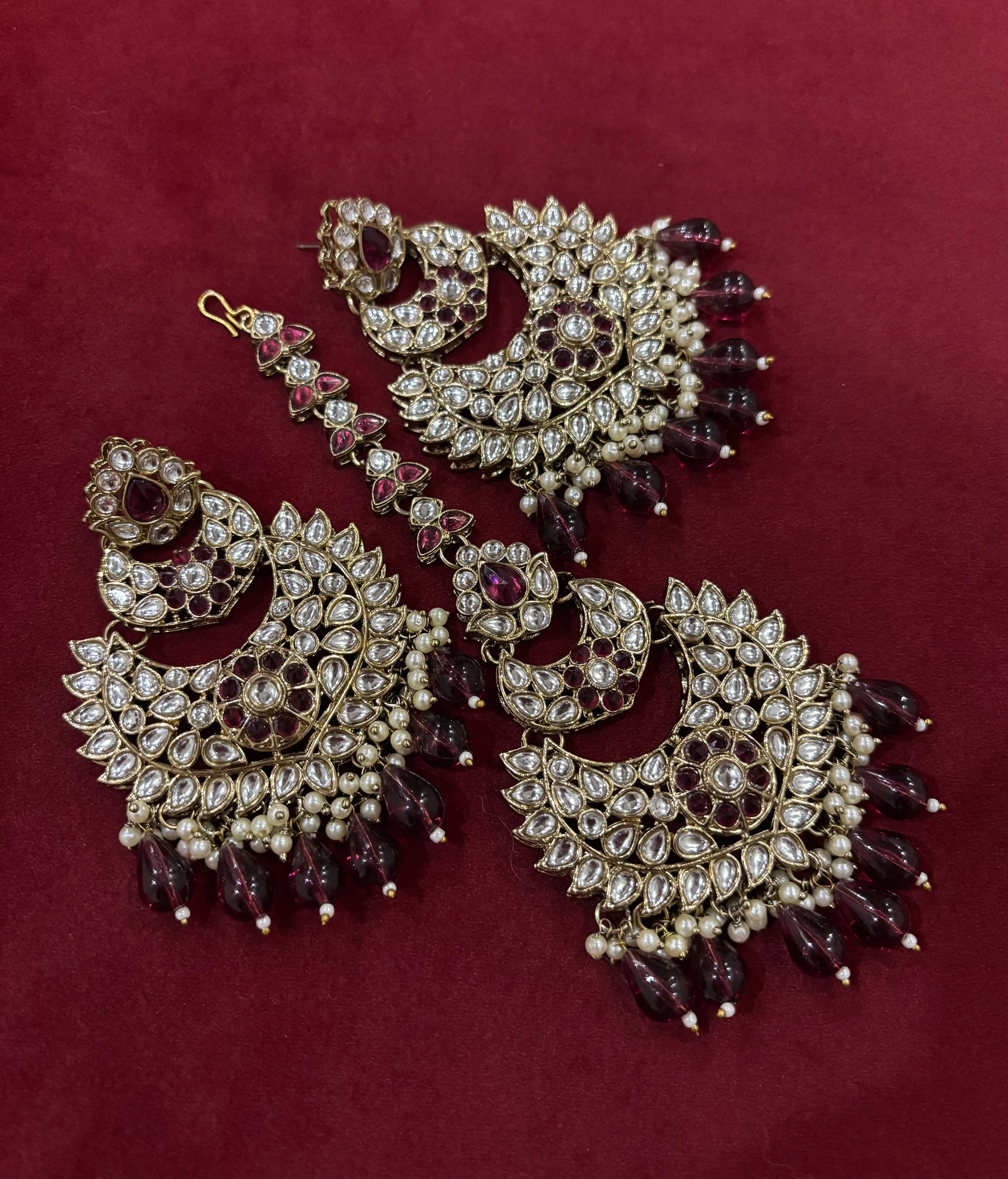 High Quality Designer Mang Tikka With Earrings ( Wine )