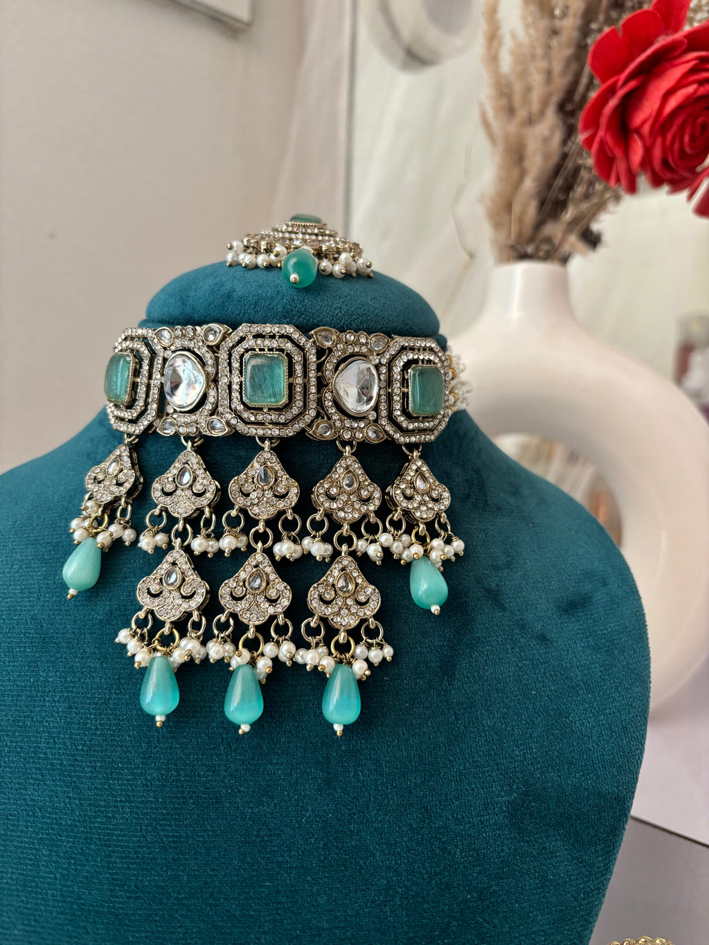 Zoya Layer Necklace With Mang Tikka & Jhumkas (Turquoise)