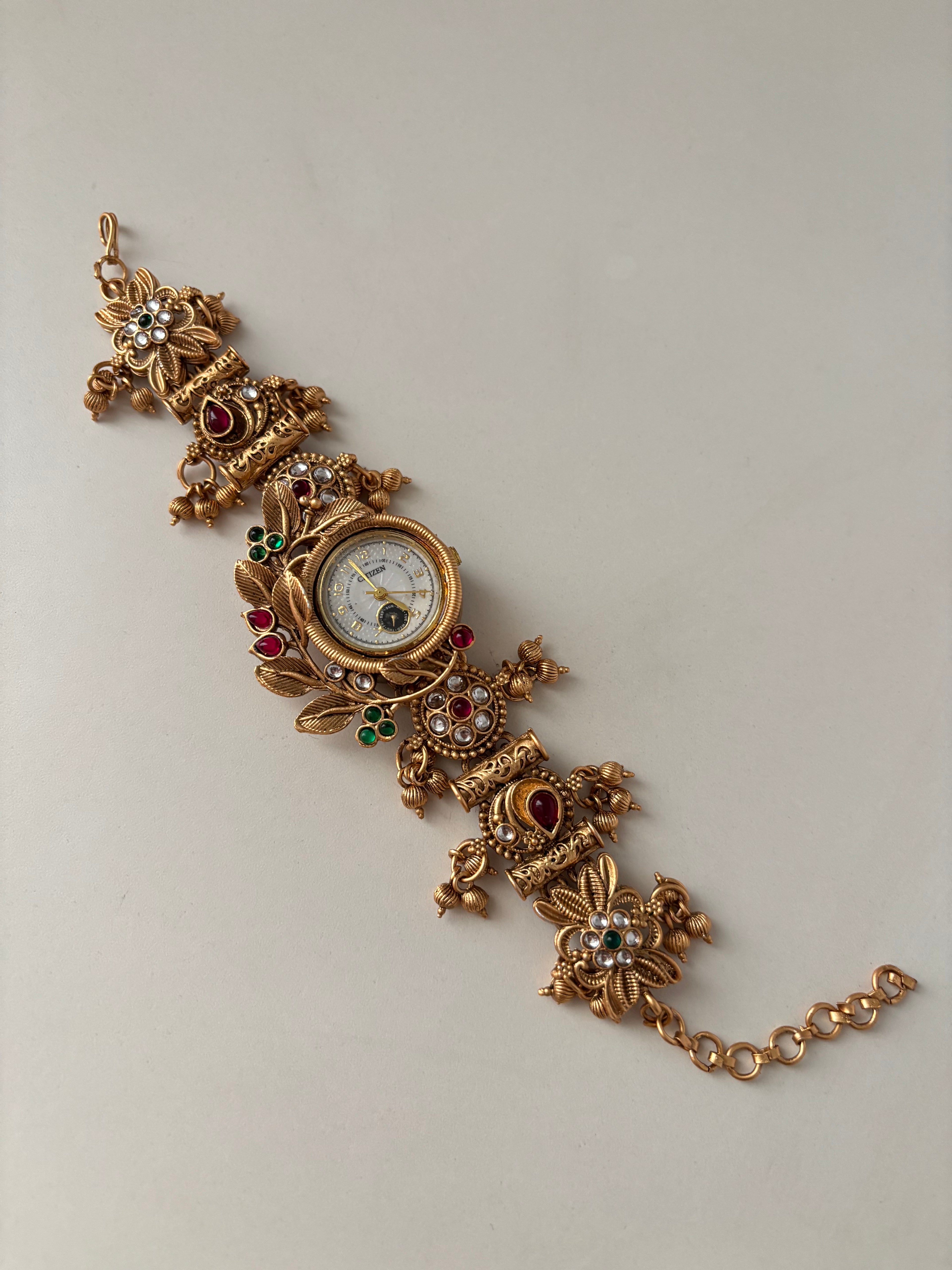 Heritage Premium Watch Design-4