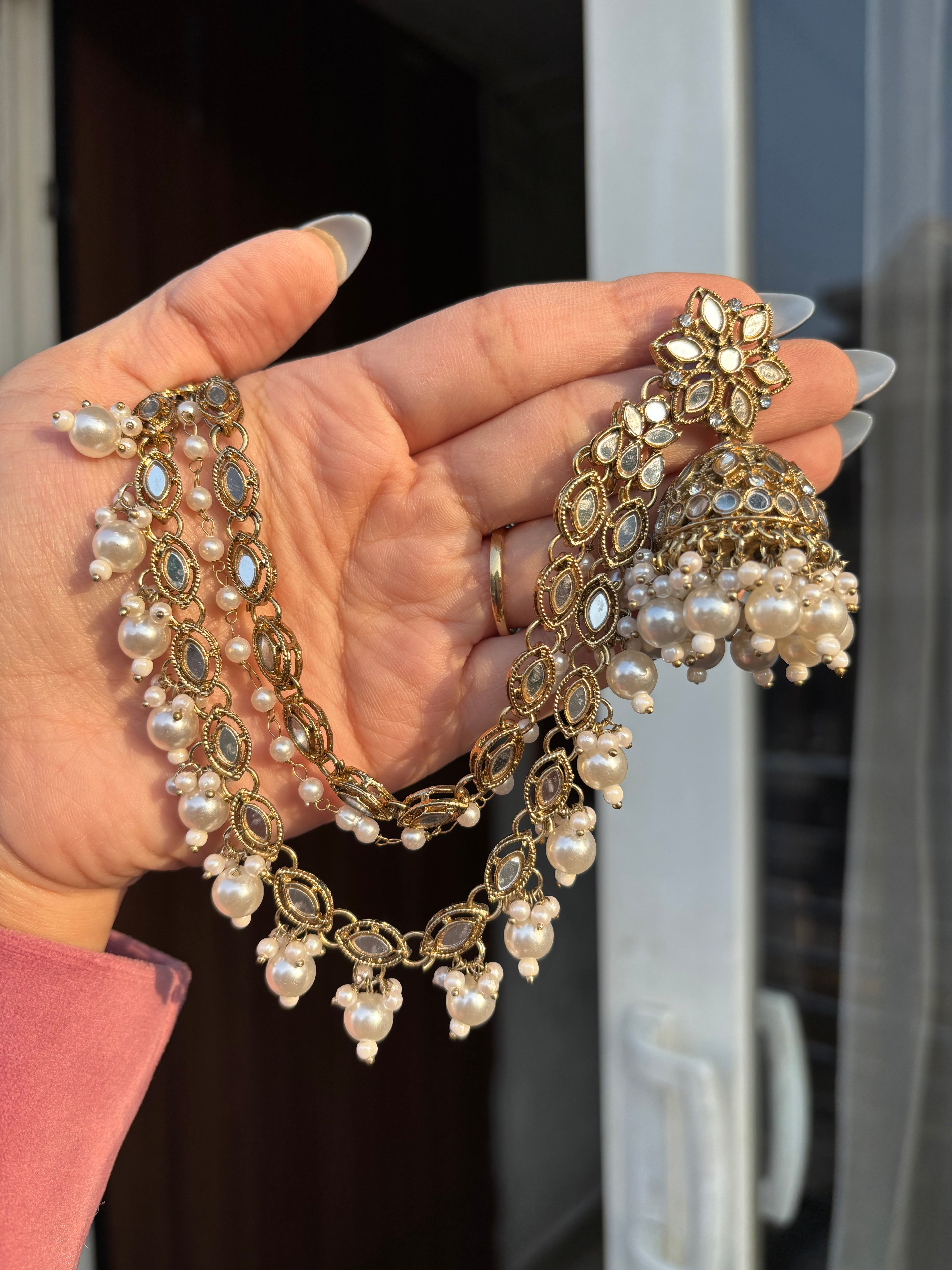 Nadia High Quality Designer Mirror Cut Mang Tikka With Jhumkas & Detachable Earchain