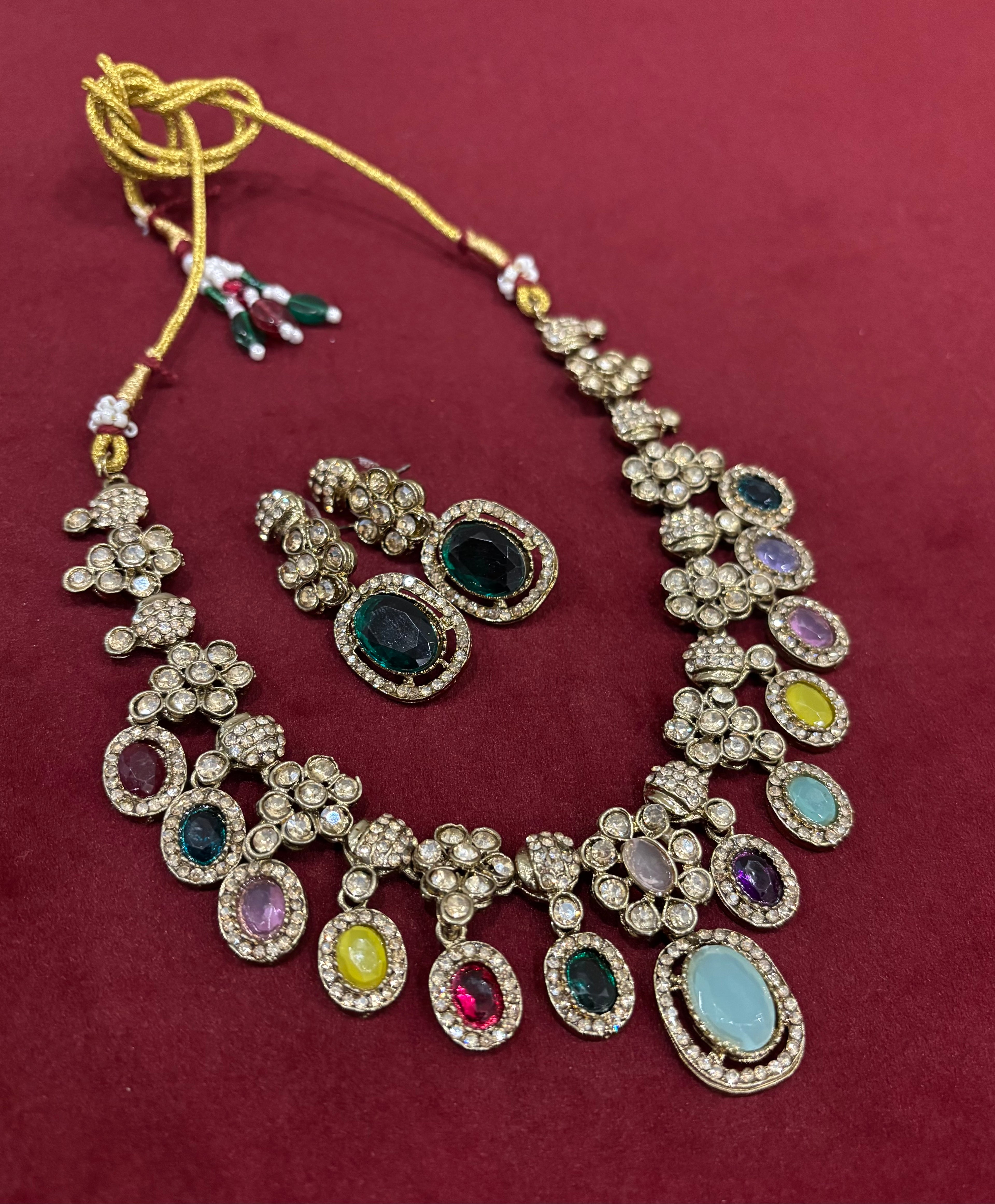 Multi Victorian Style Necklace With Earrings