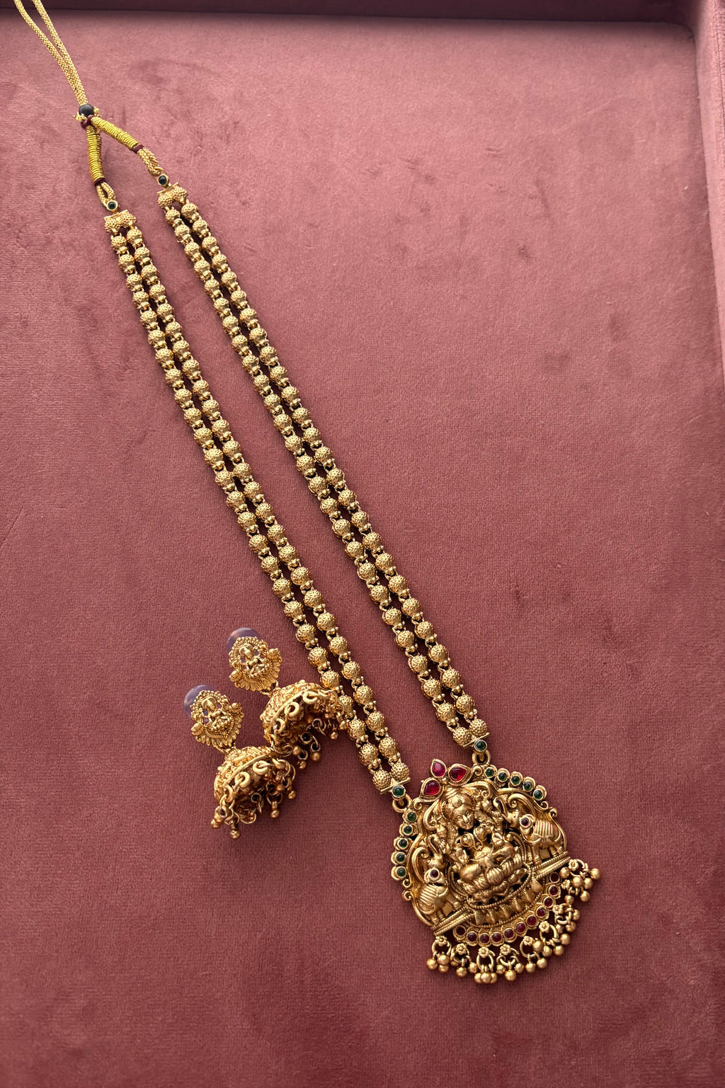 Temple Jewellery Long Haar With Jhumkas
