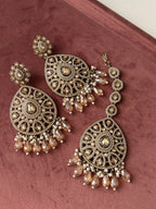 Premium Designer Oversized Mang Tikka With Earrings (Almond)