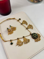 Emerald Gold Look Necklace With Earrings