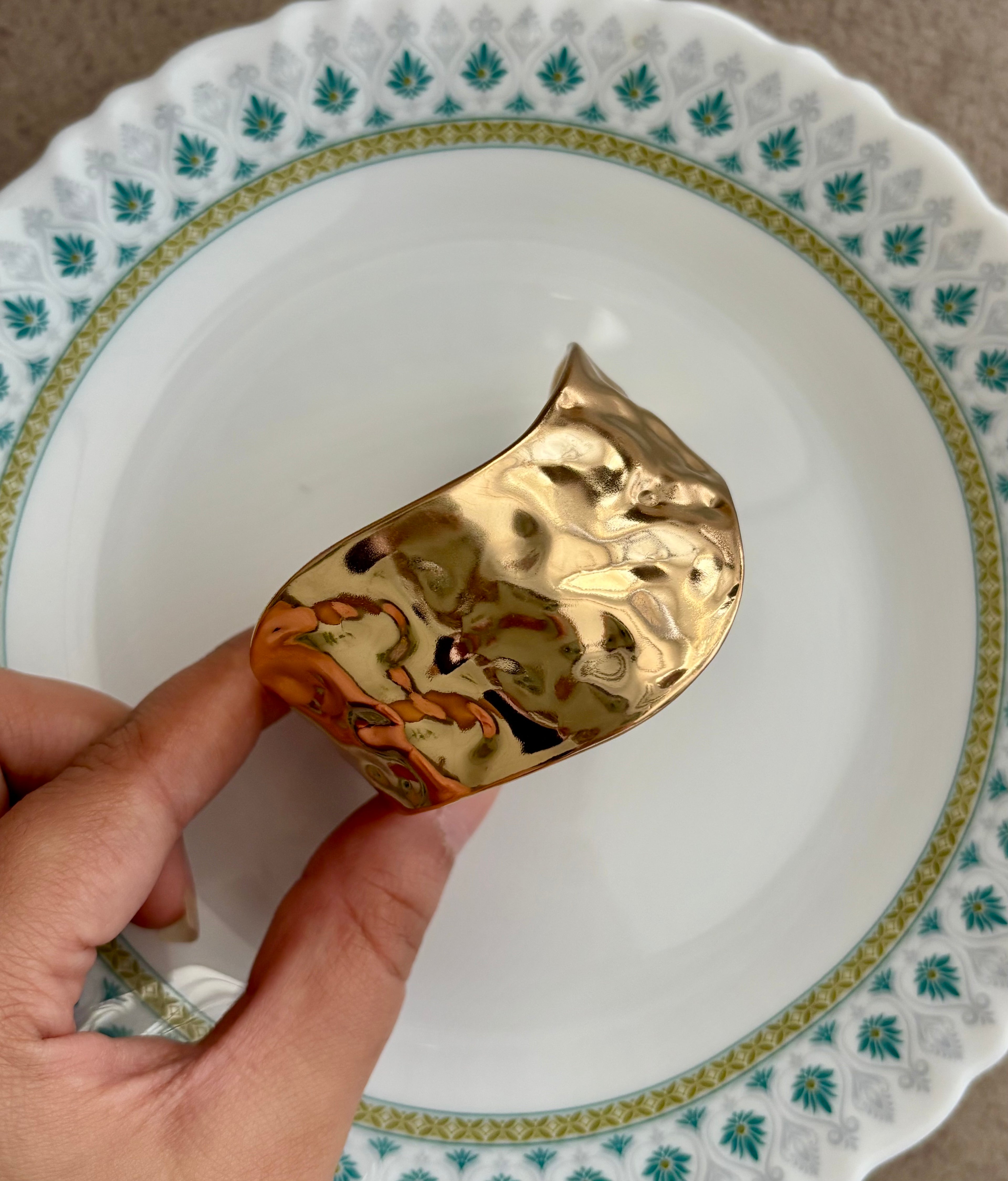 Nataliya Openable Bracelet