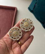 Kundan Haar With Studs