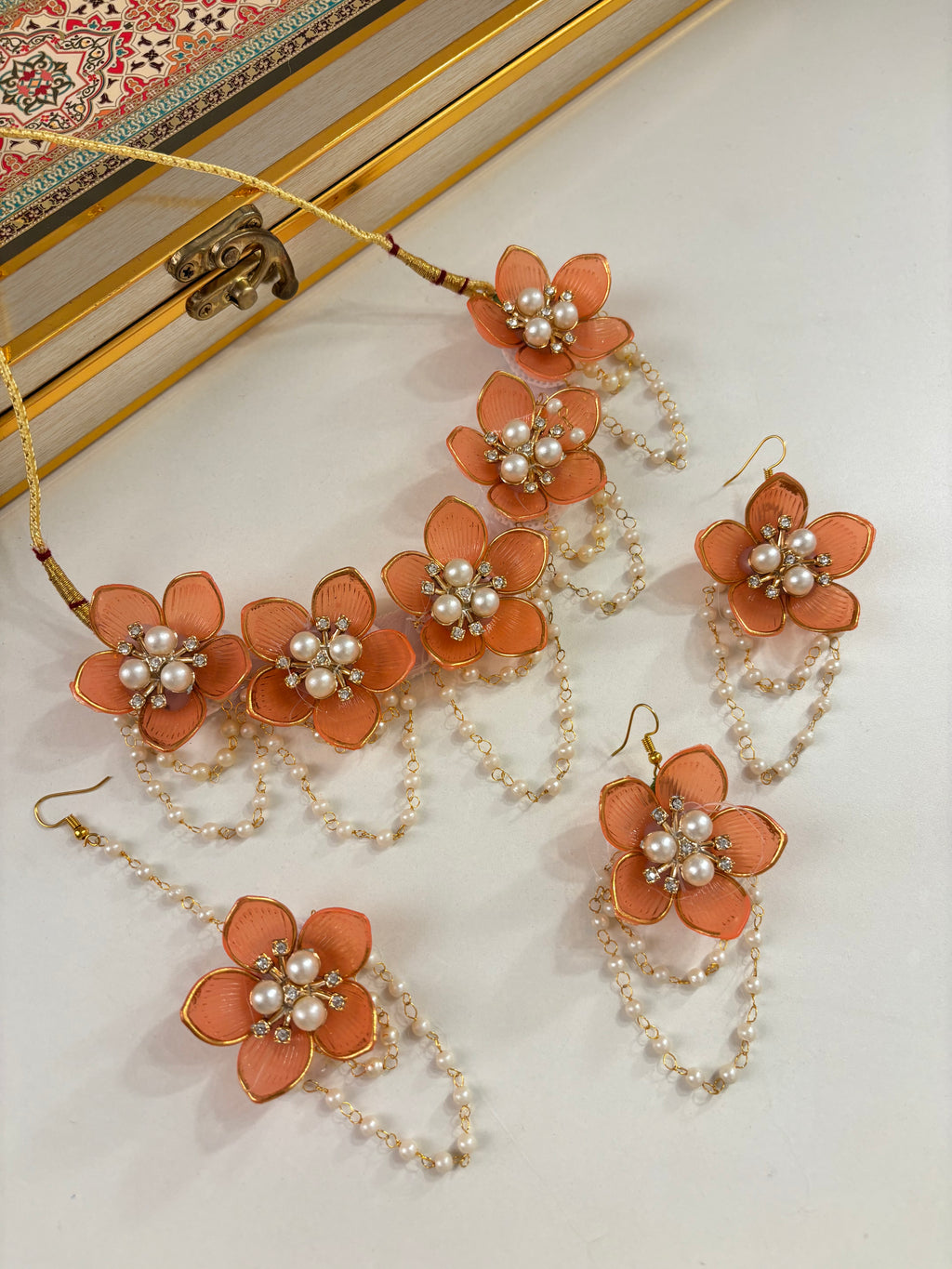 Flower Petal Floral Necklace With Mang Tikka & Earrings (Orange)