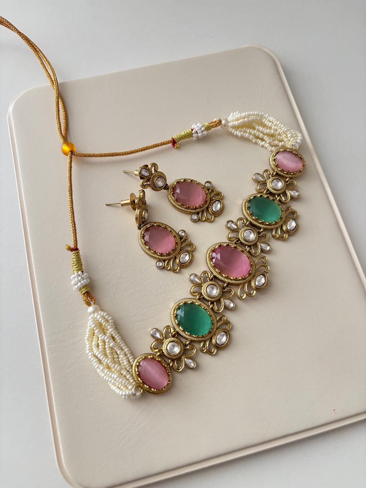 Sabyasachi Dupe Choker Set With Earrings (Pink/Mint)